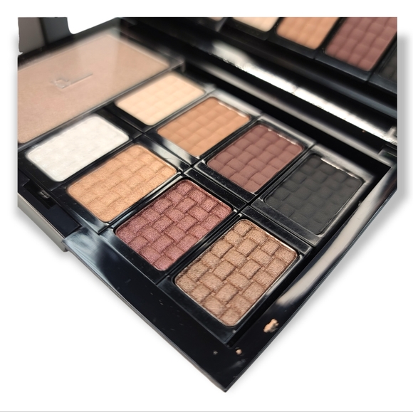Doucce Freematic Eyeshadow Pro Palette - Picture 9 of 16